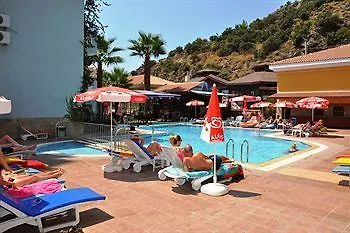 Montebello Deluxe Hotel Oludeniz 3*,